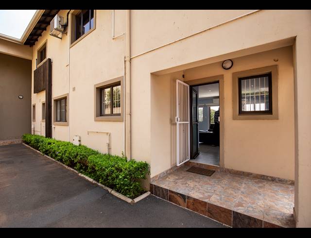 3 BEDROOM TOWNHOUSE FOR SALE IN MORNINGSIDE